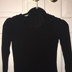 black long sleeved shirt